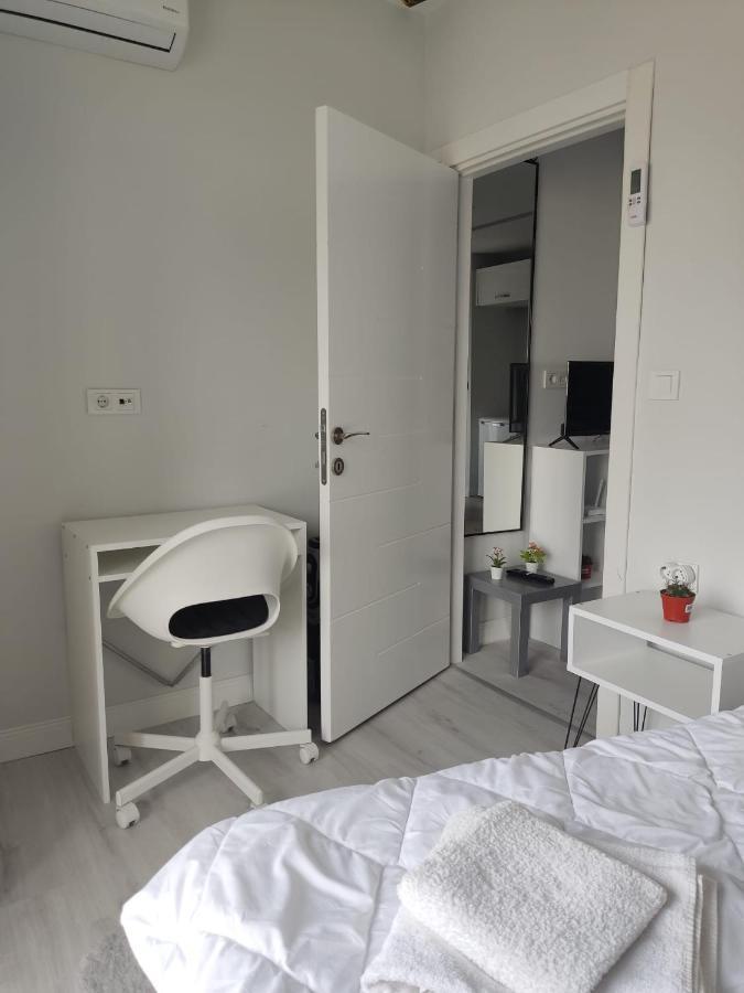 Cozy King Bedroom Dw Apt Kisla1 Antalya Bagian luar foto